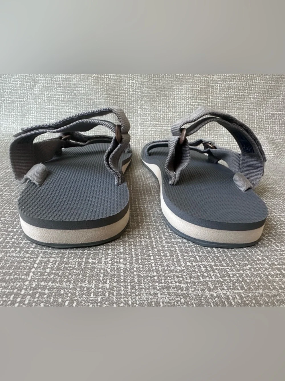 Teva Men’s Gray Adjustable Strap Sport Sandals Size 12